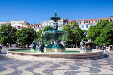 Lisbon, Portekiz - 10 Eylül. 2017. Rossio Çeşmede 