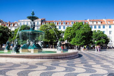 Lisbon, Portekiz - 10 Eylül. 2017. Rossio Çeşmede 