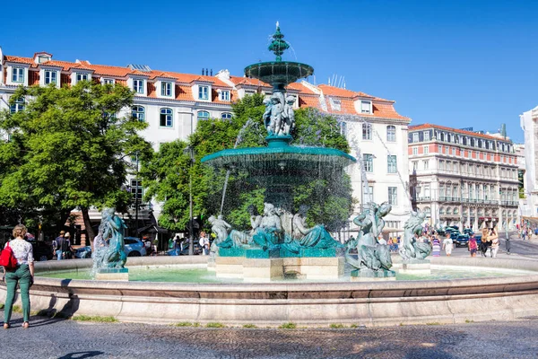 リスボン, ポルトガル - 9 月 10 日。2017。ロシオの噴水 — ストック写真
