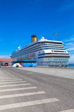 Lisbon, Portekiz - 14 Eylül. 2017. Büyük lüks cruise shi