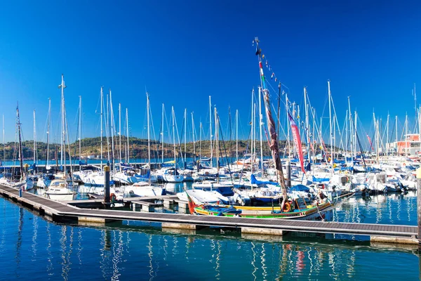 Lisbon, Portekiz - 13 Eylül. 2017. Belem nei Marinada