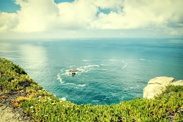 Beau paysage de la côte portugaise — Photo