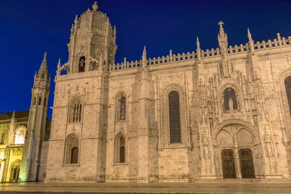 Fasádní klášter Jeronimos (Hieronymites) v Belem di — Stock fotografie