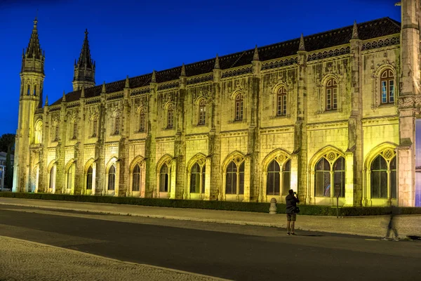 Fasádní klášter Jeronimos (Hieronymites) v Belem di — Stock fotografie