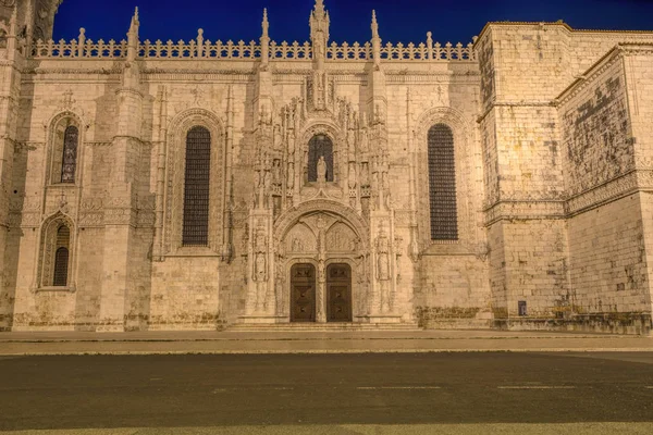 Fasádní klášter Jeronimos (Hieronymites) v Belem di — Stock fotografie