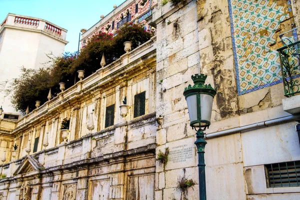 Parte del detalle exterior del edificio. Lisboa Portugal  . — Foto de Stock