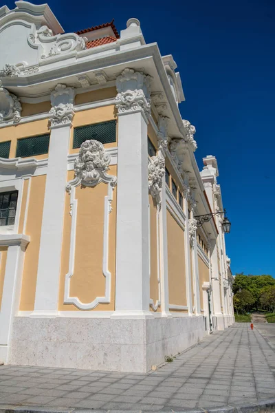 Fachada Del Edificio Histórico Con Decoraciones Arquitectónicas Lisboa —  Fotos de Stock