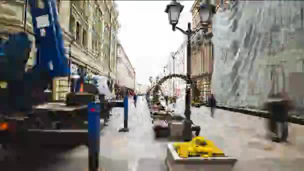 Москва, Россия, 21 сентября 2016: Гиперлапс Москва, знаменитая туристическая улица, движущаяся по красной площади — стоковое видео