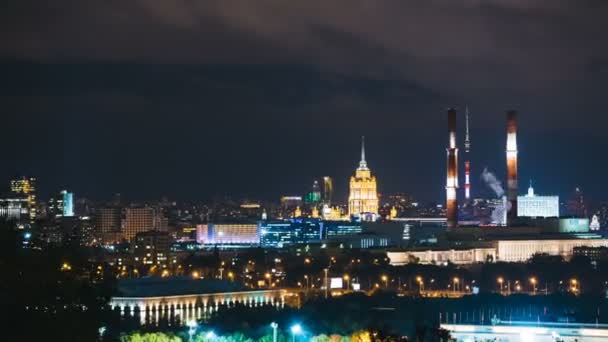 Timelapse weergave van historische gebouw en Moskou skyline van downtown — Stockvideo