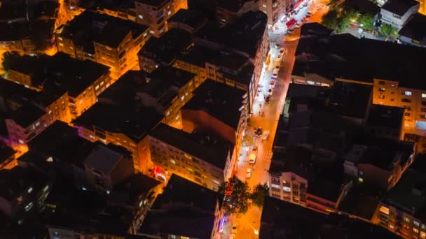 Timelapse vue sur le toit de la rue Istanbul avec la circulation la nuit — Video