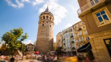 Timelapse ünlü turistik Türkiye'de Istanbul'da Galata Kulesi yer