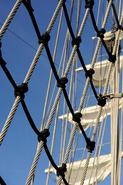 Envolturas en el barco de vela —  Fotos de Stock