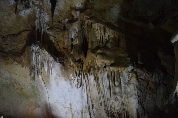 Caverna do Mamute na Península da Crimeia — Fotografia de Stock