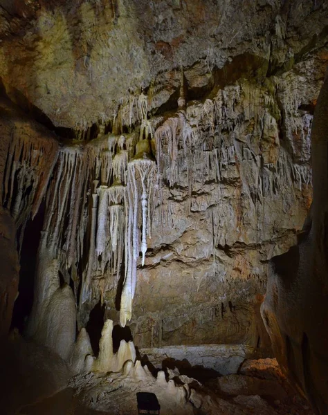 Caverna do Mamute na Península da Crimeia — Fotografia de Stock