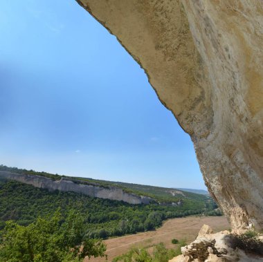 Kırım yarımadasındaki kireçtaşı mağaraları