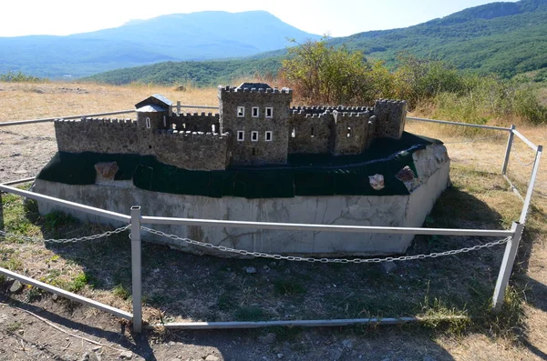 Ruins of the ancient fortress funa of the 6th century — Stock Photo, Image