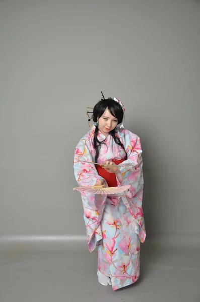 Fata din Yukata — Fotografie, imagine de stoc