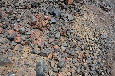 Bir kablo araba Elbrus için 4000 metre yükseklikte tırmanış