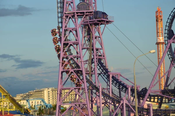 Sochi, Russia - 21 maggio 2014: Sochi Park - un parco a tema — Foto Stock