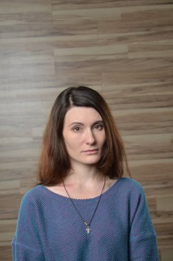 Kızın duygularıyla gösterir