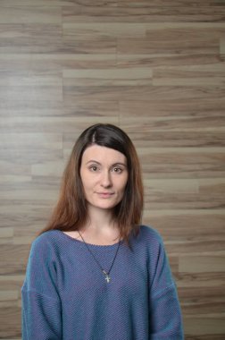 Kızın duygularıyla gösterir