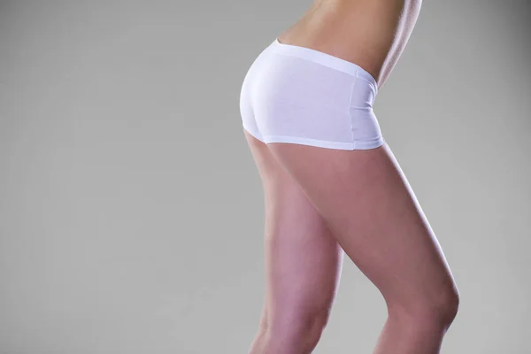 Parte del corpo biancheria intima fitness bianca — Foto Stock