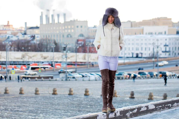 Snow winter woman portrait outdoors on snowy white winter day — Stock Photo, Image