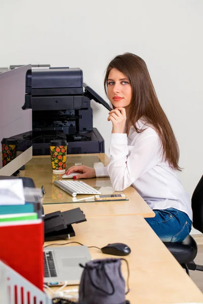 Jovem empresária — Fotografia de Stock