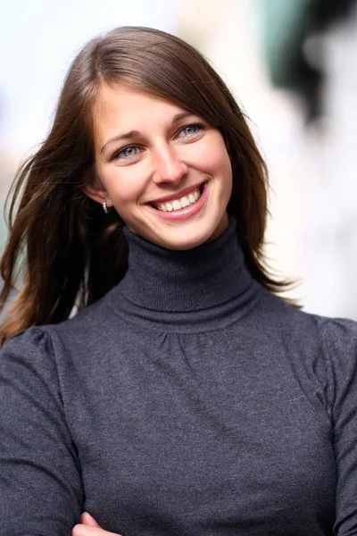 Emotional portrait of a cheerful girl — Stock Photo, Image