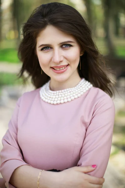 Portrét mladé krásné ženy, Arménská — Stock fotografie