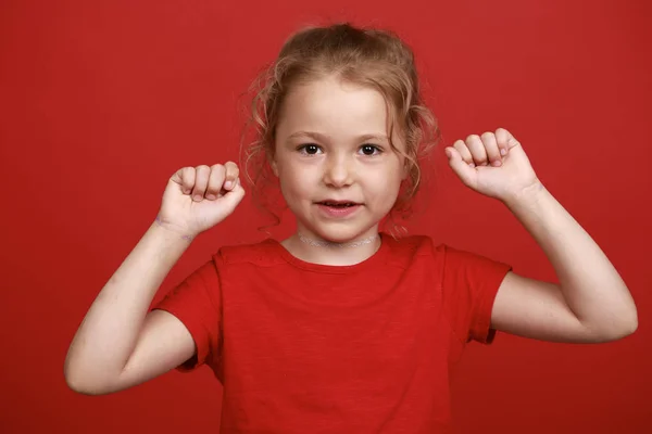 Beautiful blonde little girl — Stock Photo, Image