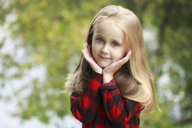 Güzel bir genç kızın portresi. 