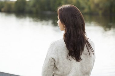 Esmer, saç güzellik modeli