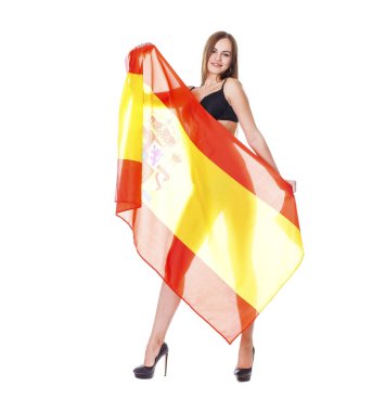 Bir büyük şeffaf İspanyol bayrağı tutan genç kadın