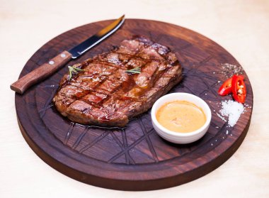 Restoran yemek - sığır eti biftek 