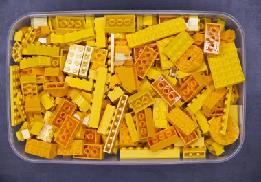 Rus, 04 Nisan 2018. Sarı Oluşturucu Lego klasik. 