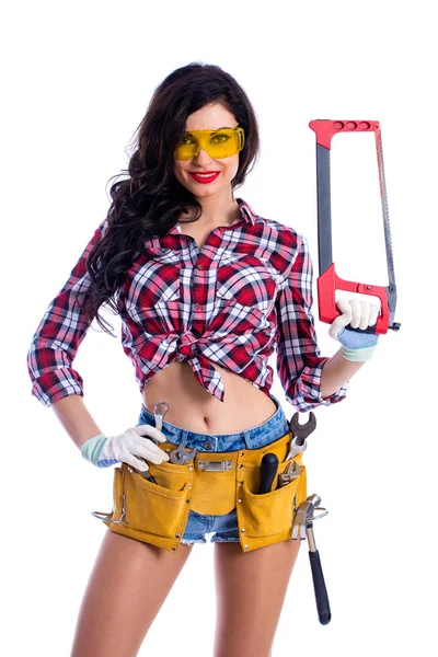 Sexy bruneta žena mechanik s žluté ochranné brýle — Stock fotografie