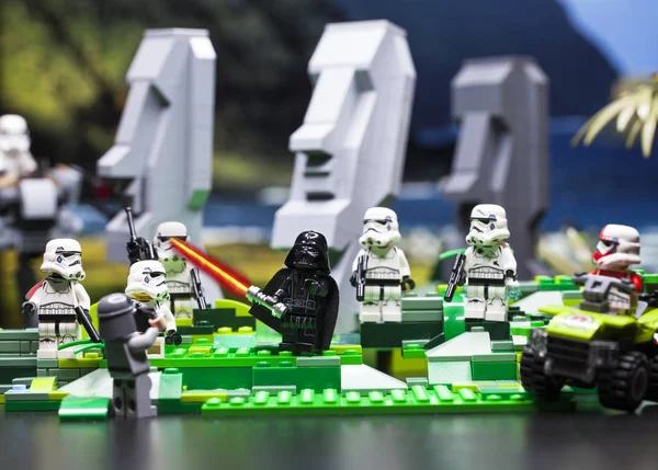 Ρωσία, 17 Απριλίου 2018. Κατασκευή Lego Star Wars. Διμοιρία των στο — Φωτογραφία Αρχείου
