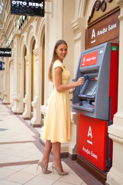 24 Novenber 2016, Alfa Bank - Atm, Rusya, Moskova, sakız, mutlu wo
