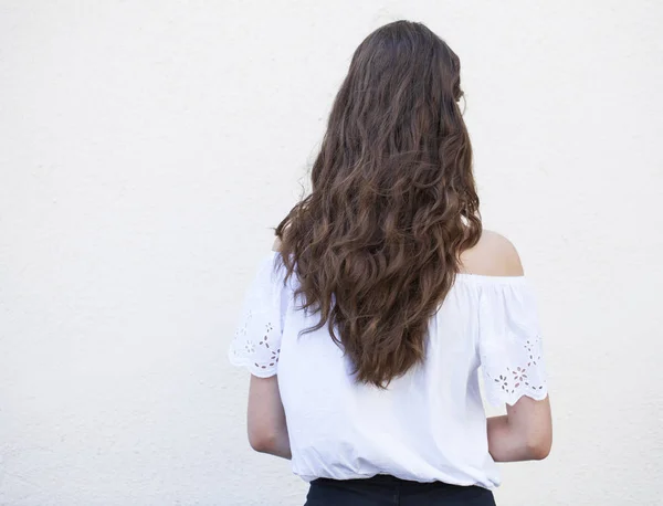 Feminino Cabelo longo morena, visão traseira — Fotografia de Stock