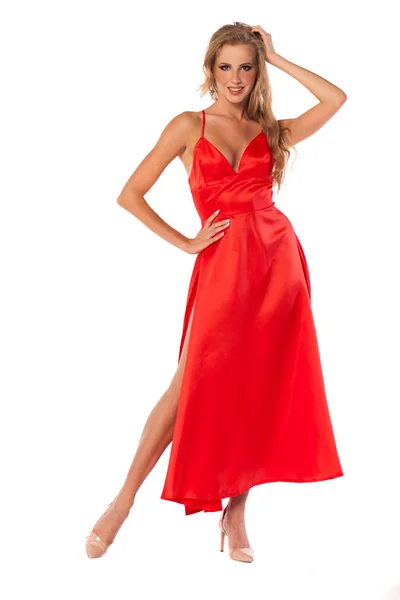Joven hermosa mujer rubia feliz en vestido rojo —  Fotos de Stock
