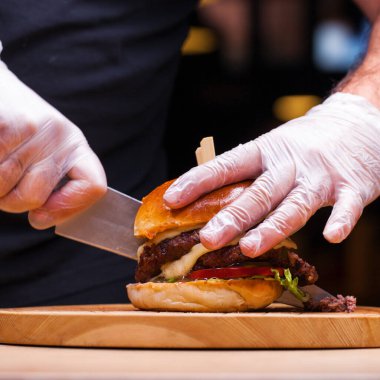 Restoran çanak - sığır hamburger, koyu ondoor