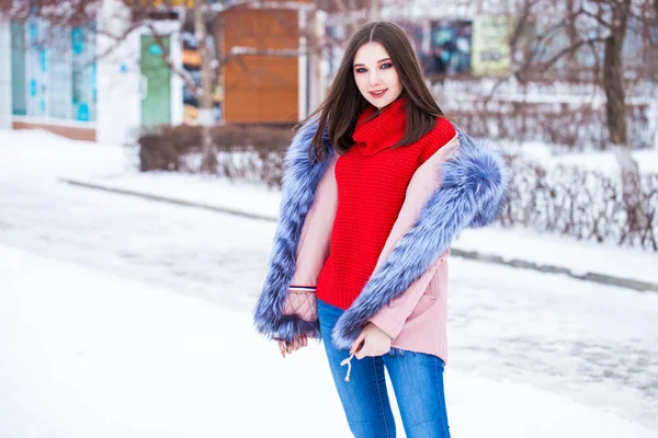 Female Make Beauty Portrait Young Beautiful Teenager Girl Fur Hood — 스톡 사진