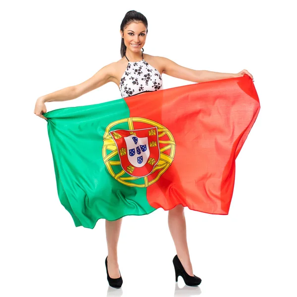 若いです美しいブルネットの女性でビキニポルトガルの大きな旗を持っています 白い背景に隔離されました — ストック写真
