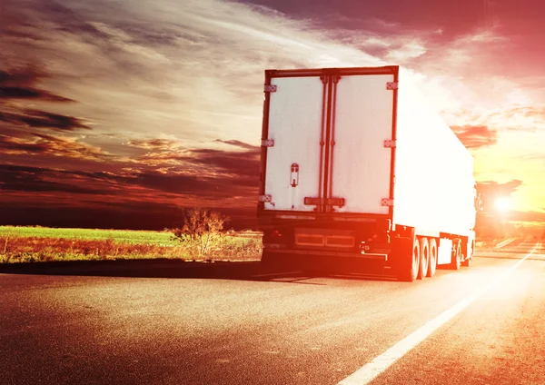 Truck on the road — Stock Photo, Image