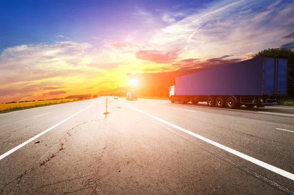 Blue truck on the highway — Stock Photo, Image