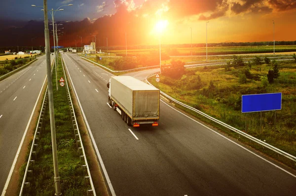 White truck with grey trailer — Stock Photo, Image