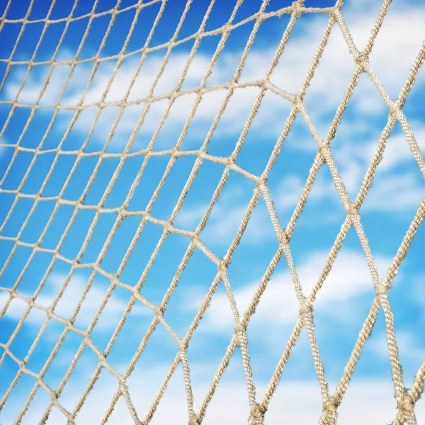 Rede Objetivo Céu Azul Com Nuvens Fundo — Fotografia de Stock