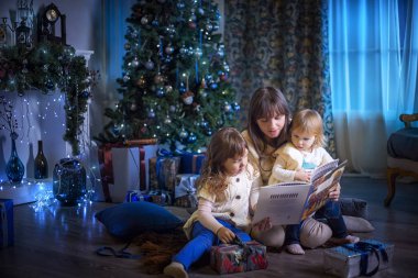 Noel arifesi, kitap okumak