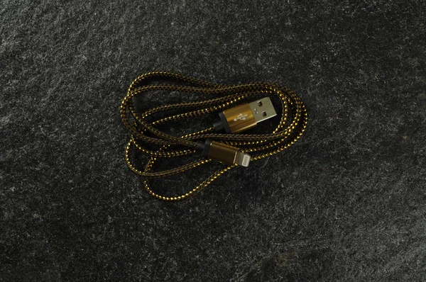 Carregador de cabo USB — Fotografia de Stock